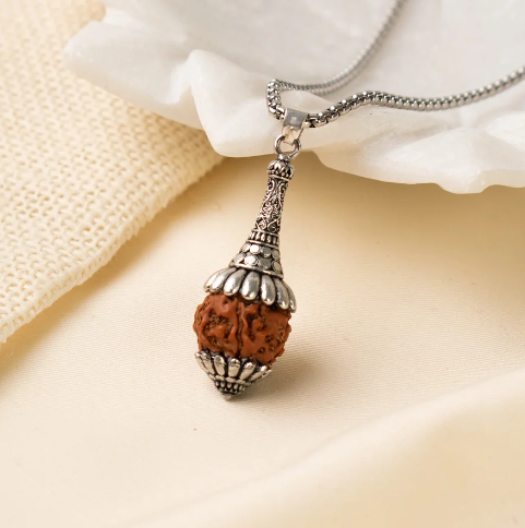 Rudraksha Hanuman Gada Pendant